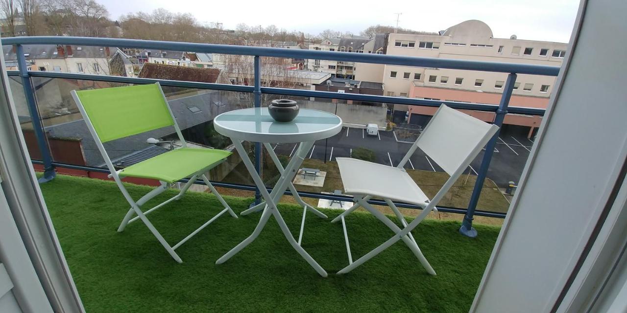 T3 Bord Centre Ville - 4Eme Etage - Fetes Interdites Bourges Exterior foto